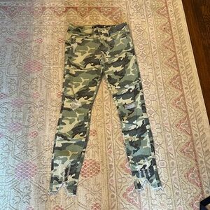 TractrBLU Camo jeans